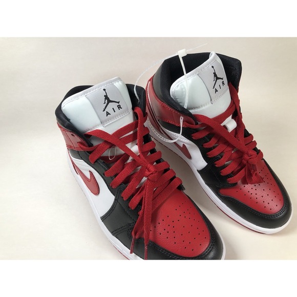 Nike Women's Air Jordan 1 Mid Alternate Bred Toe Size 7 - Picture 3 of 6